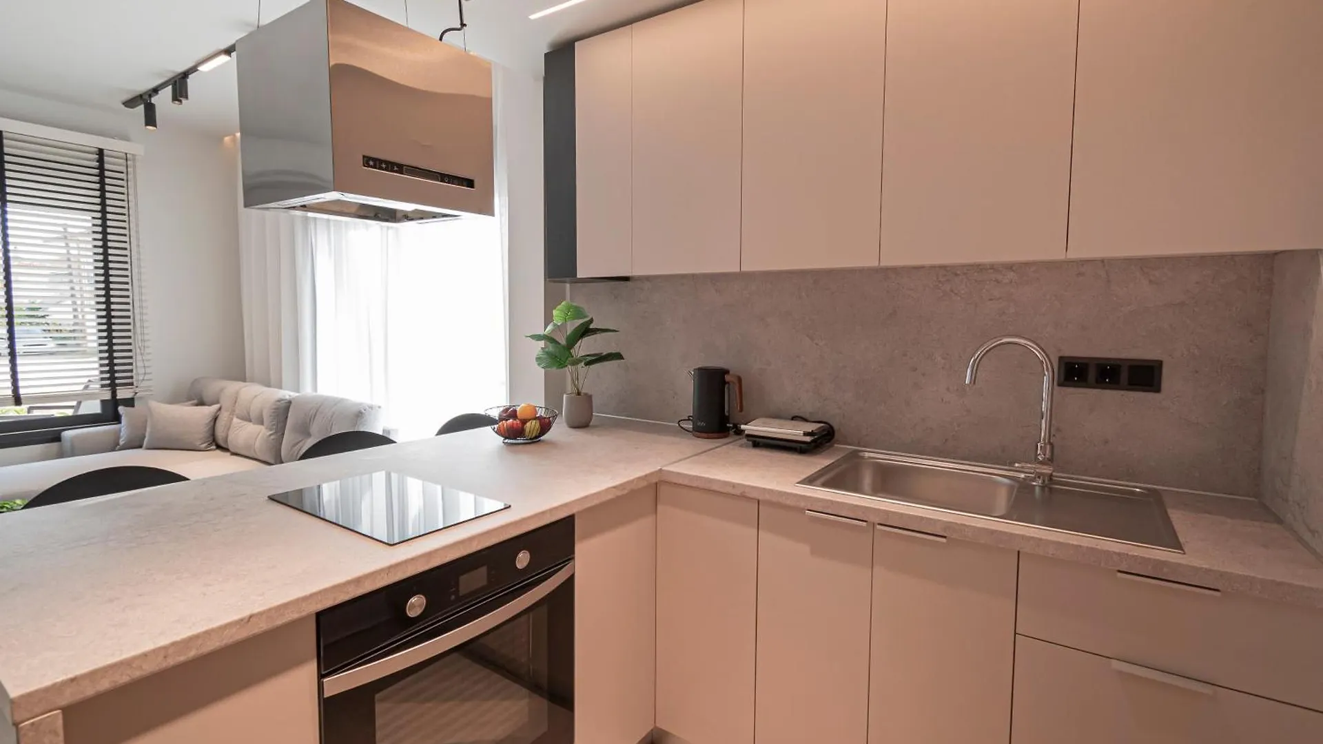 Theano Sea Suites By Travel Pro Services - Portaria Beach Halkidiki Paralia Dionysiou 0*,  Greece